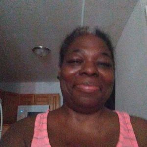 Meet your Posher, Sharon